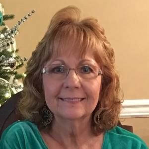 Meet your Posher, Debbie